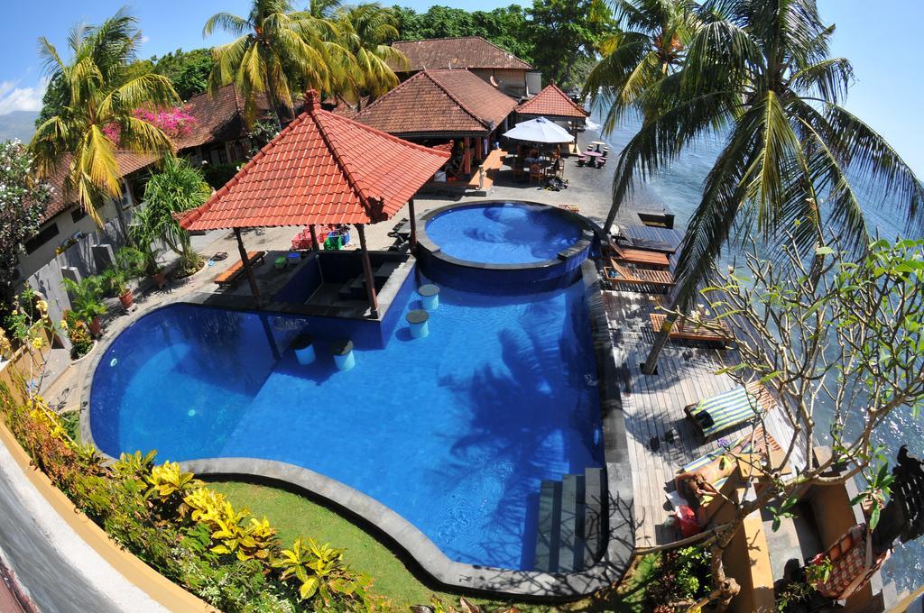 Paradise Palm Beach Bungalows And Dive Center Tulamben  Exterior photo